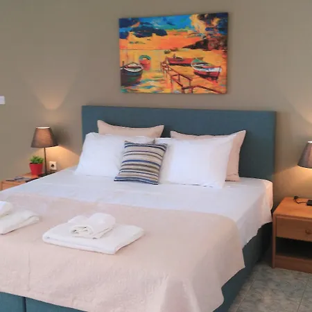 Pessada Bay And Appartement