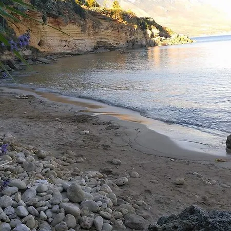 Pessada Bay And * Peszáda