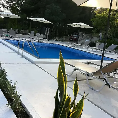 Pessada Bay Studios&apartments *