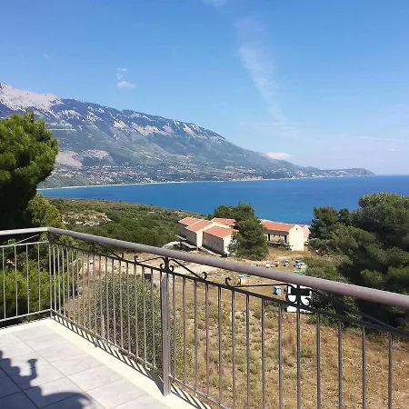 Pessada Bay And