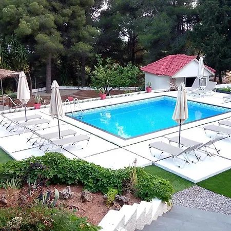 Pessada Bay Studios&apartments
