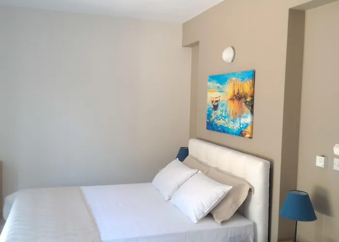 Pessada Bay And