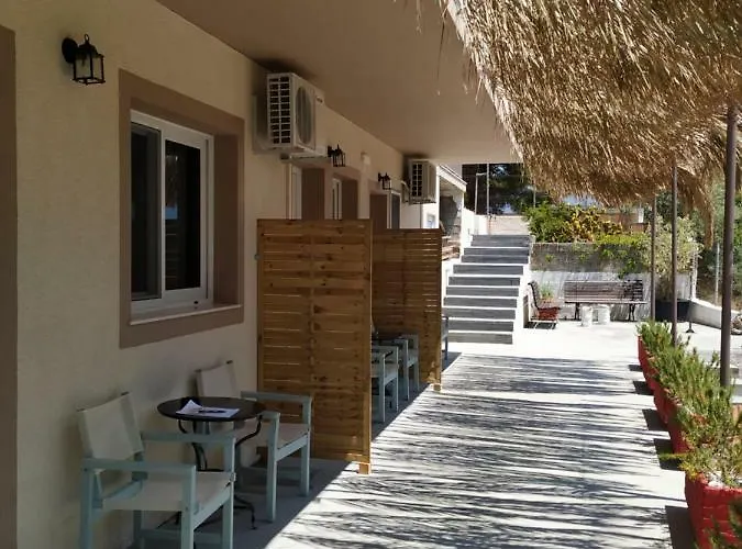 Pessada Bay And アパート